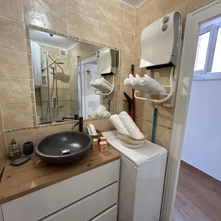Duplex Climatise Proche Port Toulon Apartment Exterior photo